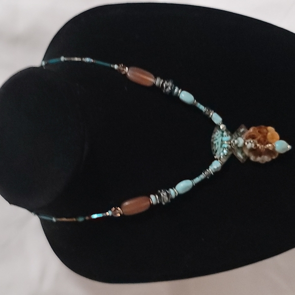 Turquoise & Brown Jade Beaded Necklace - Picture 5 of 7